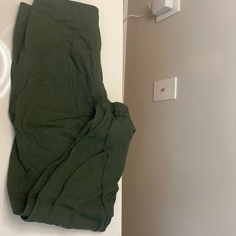 ASOS Army Green Cargo Pant size 10